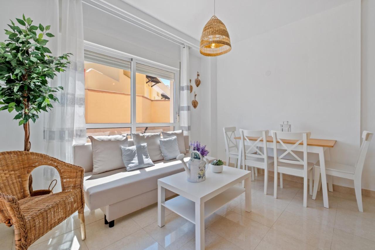 Nina Surena Home Anoreta Golf Torre de Benagalbon Bagian luar foto
