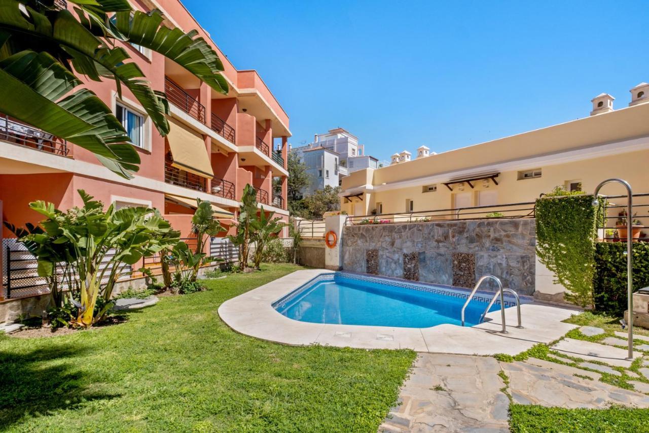 Nina Surena Home Anoreta Golf Torre de Benagalbon Bagian luar foto