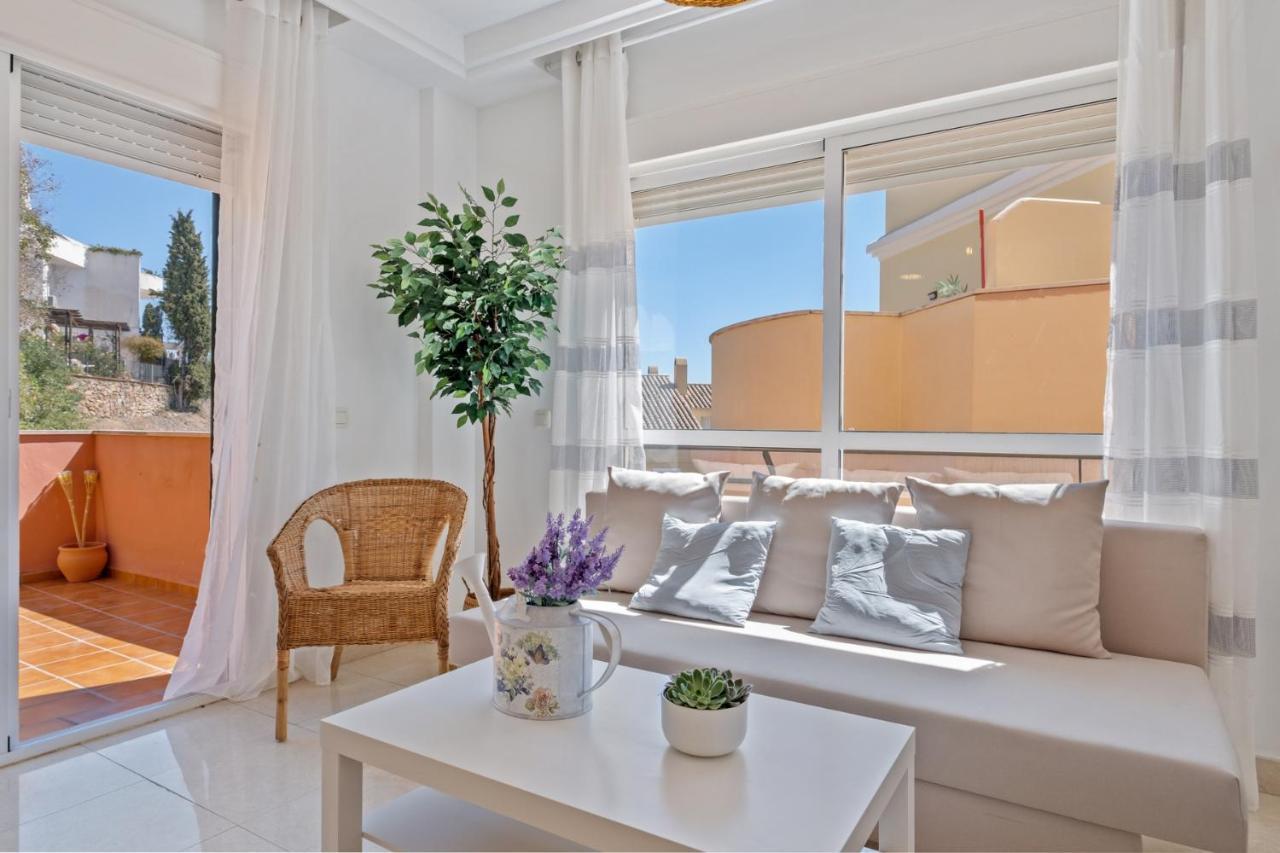 Nina Surena Home Anoreta Golf Torre de Benagalbon Bagian luar foto